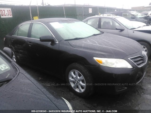 4T1BF3EK8BU119313 - 2011 TOYOTA CAMRY SE/LE/XLE 黑色 照片 1