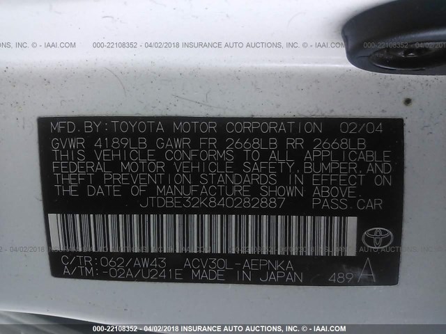 JTDBE32K840282887 - 2004 TOYOTA CAMRY LE/XLE Weiß Foto 9