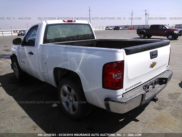 1GCNCPEX3DZ101868 - 2013 CHEVROLET SILVERADO C1500 WHITE photo 3