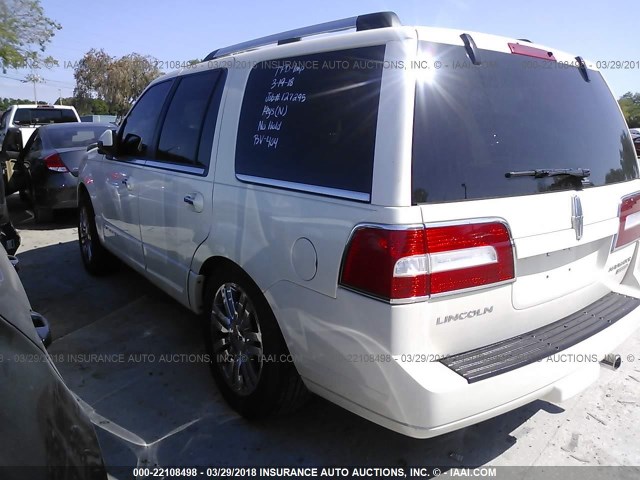 5LMFU27588LJ12446 - 2008 LINCOLN NAVIGATOR 白色 照片 3