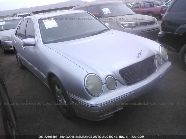 WDBJF70J9YB011601 - 2000 MERCEDES-BENZ E 430 SILVER photo 1