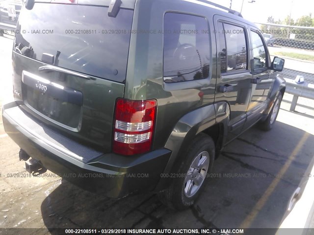 1J8GN28K89W529071 - 2009 JEEP LIBERTY SPORT 绿色 照片 4