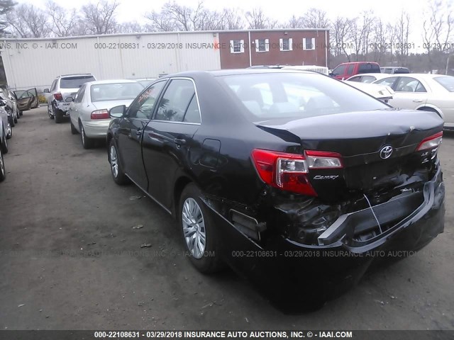 4T4BF1FK7ER443172 - 2014 TOYOTA CAMRY L/SE/LE/XLE 黑色 照片 3