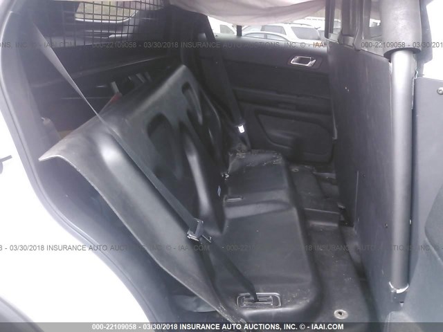 1FM5K8AR2GGB13179 - 2016 FORD EXPLORER POLICE INTERCEPTOR WHITE photo 8