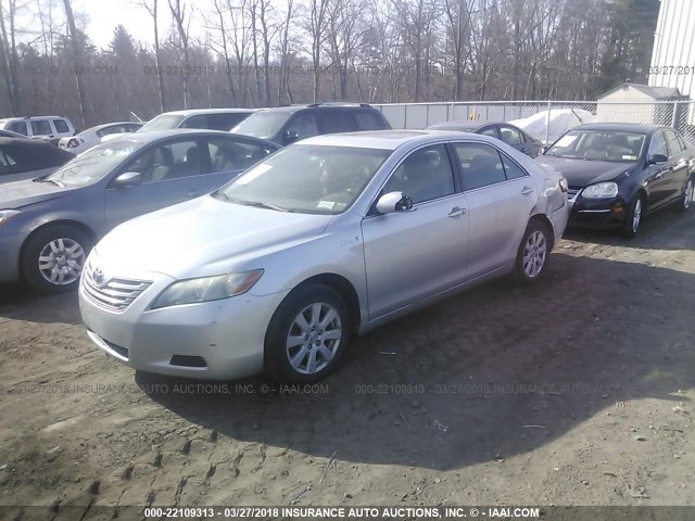 JTNBB46K773000522 - 2007 TOYOTA CAMRY NEW GENERAT HYBRID SILVER photo 2