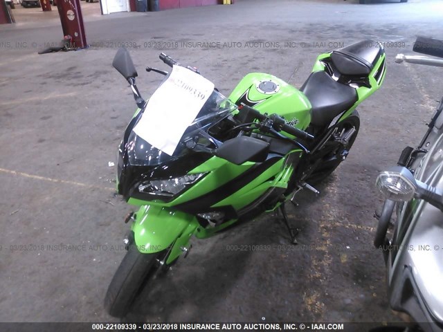 JKAEX8A19EA002476 - 2014 KAWASAKI EX300 A GREEN photo 2