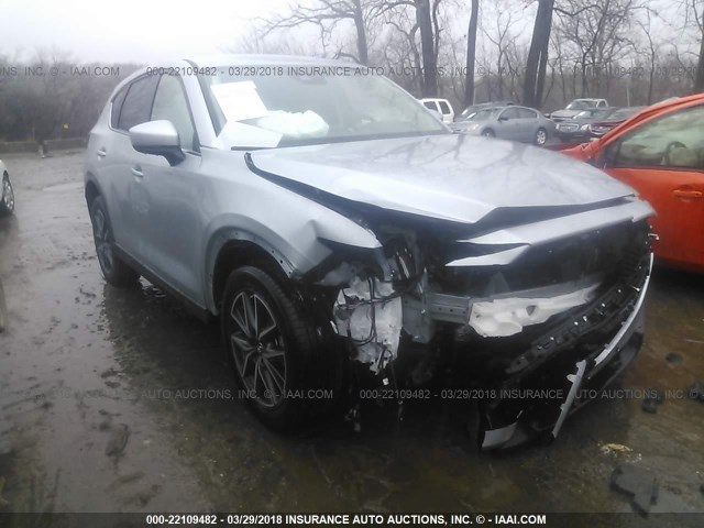 JM3KFBCM4J0318682 - 2018 MAZDA CX-5 TOURING Argent photo 1