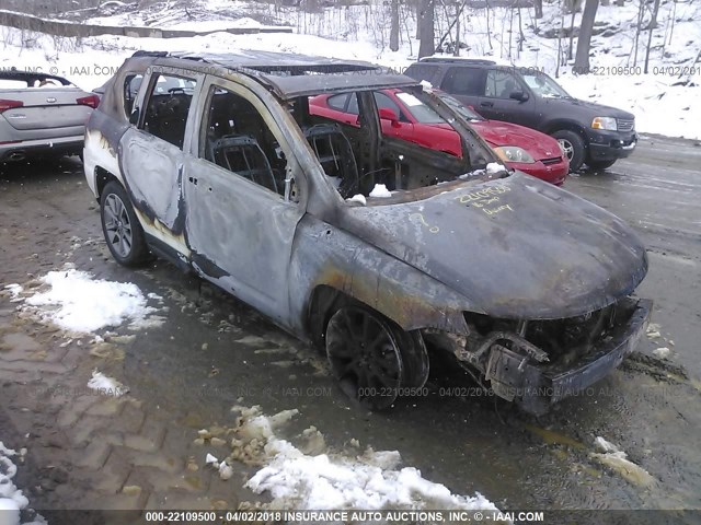 1C4NJDEB2GD558410 - 2016 JEEP COMPASS LATITUDE 白色 照片 1