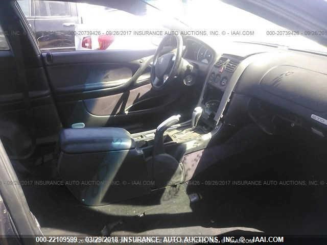 6G2VX12GX4L265005 - 2004 PONTIAC GTO PURPLE photo 5