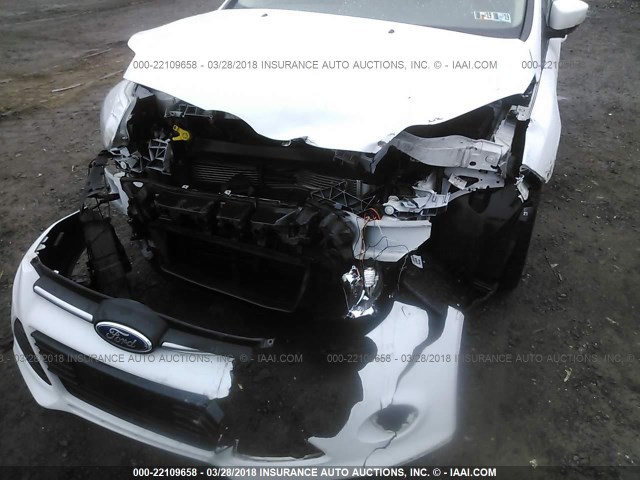 1FADP3F22DL212271 - 2013 FORD FOCUS SE WHITE photo 6