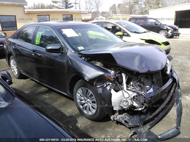 4T1BF1FK9DU251258 - 2013 TOYOTA CAMRY L/SE/LE/XLE GRAY photo 1