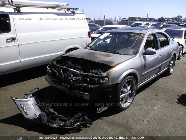 JN1DA31D43T523240 - 2003 NISSAN MAXIMA GLE/GXE/SE SILVER photo 2