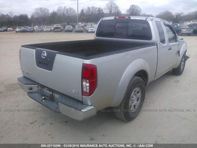 1N6BD0CTXAC440467 - 2010 NISSAN FRONTIER KING CAB SE/LE/NISMO SILVER photo 4