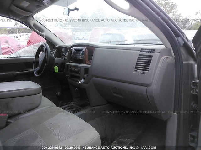 3D7KS28C06G179776 - 2006 DODGE RAM 2500 ST/SLT/LARAMIE თაფლისფერი ფოტო 5