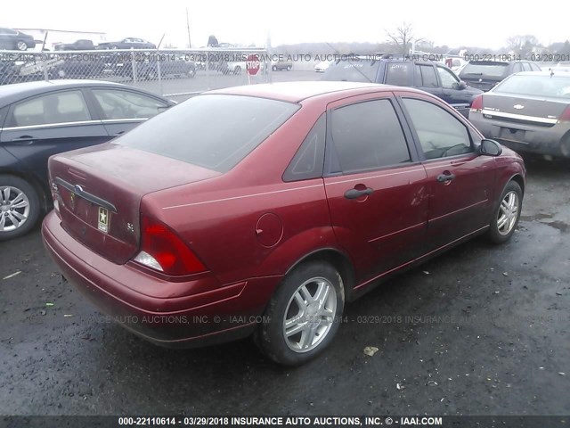 1FAFP34P61W240527 - 2001 FORD FOCUS SE/SE COMFORT RED photo 4