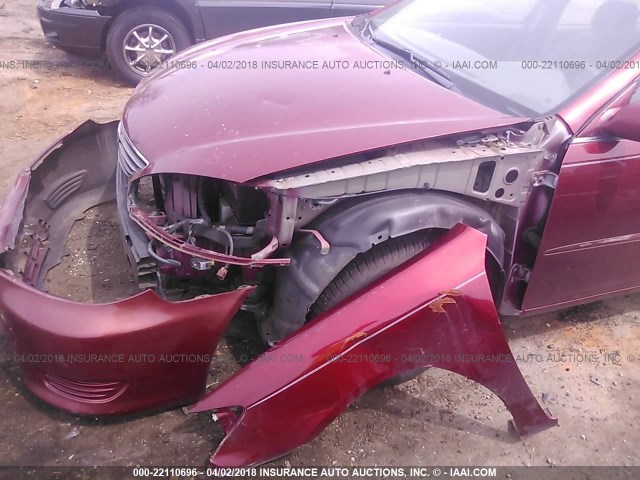 4T1BE32K85U051803 - 2005 TOYOTA CAMRY LE/XLE/SE 栗色 照片 6