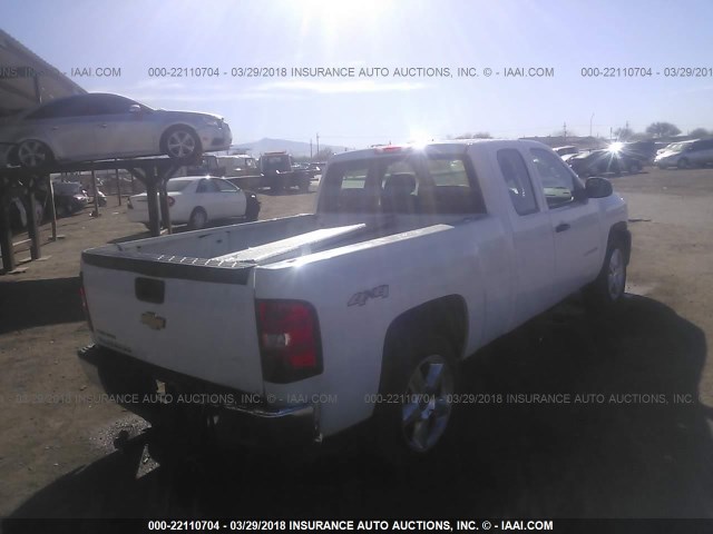 1GCRKPEA5BZ415275 - 2011 CHEVROLET SILVERADO K1500 WHITE photo 4