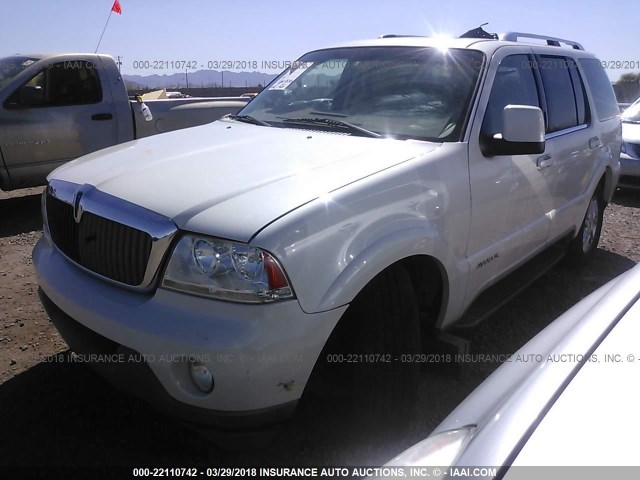 5LMEU68HX4ZJ07591 - 2004 LINCOLN AVIATOR WHITE photo 2