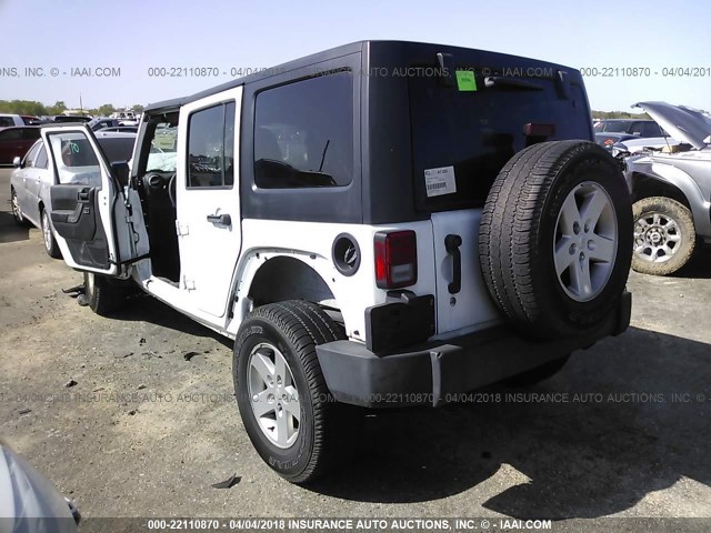 1C4BJWDG6FL702668 - 2015 JEEP WRANGLER UNLIMITE SPORT WHITE photo 3