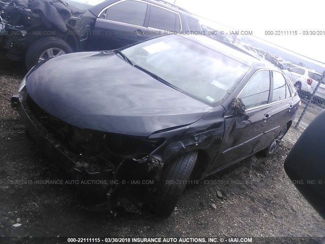 4T1BF1FK1FU985024 - 2015 TOYOTA CAMRY LE/XLE/SE/XSE BLACK photo 2
