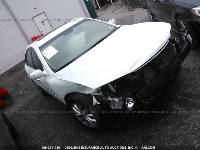 KMHFC46F17A237777 - 2007 HYUNDAI AZERA SE/LIMITED WHITE photo 1