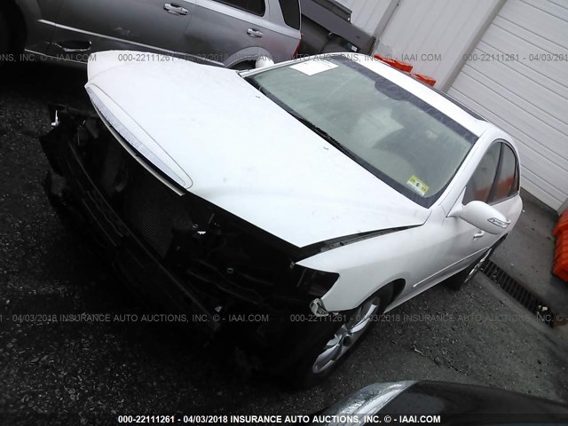 KMHFC46F17A237777 - 2007 HYUNDAI AZERA SE/LIMITED WHITE photo 2