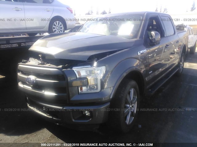 1FTEW1EGXFKD35912 - 2015 FORD F150 SUPERCREW GRAY photo 2
