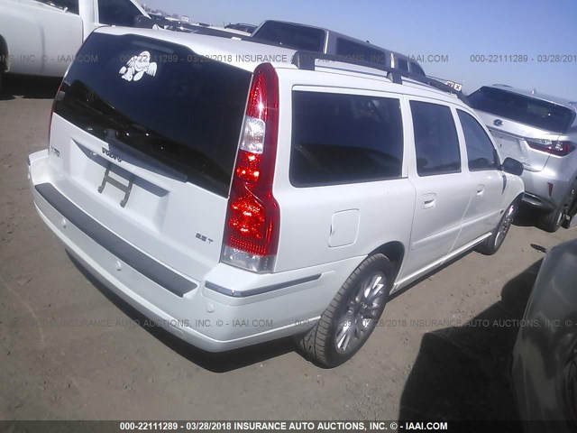 YV1SW592X62579255 - 2006 VOLVO V70 2.5T WHITE photo 4