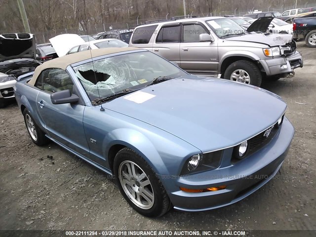 1ZVFT85HX55212538 - 2005 FORD MUSTANG GT BLUE photo 1