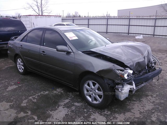 4T1BE32K15U988217 - 2005 TOYOTA CAMRY LE/XLE/SE 灰色 照片 1