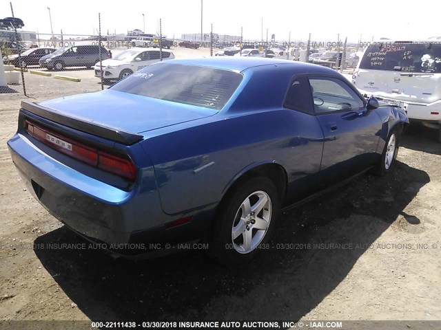 2B3LJ44VX9H583629 - 2009 DODGE CHALLENGER SE BLUE photo 4