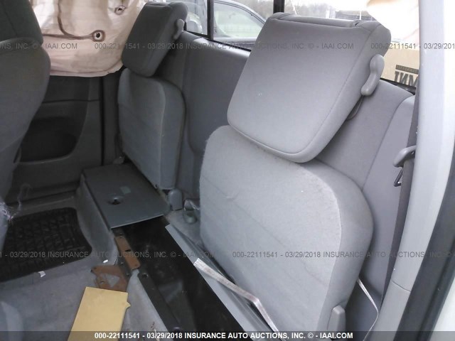 5TETU4GN1AZ698453 - 2010 TOYOTA TACOMA PRERUNNER ACCESS CAB SILVER photo 8