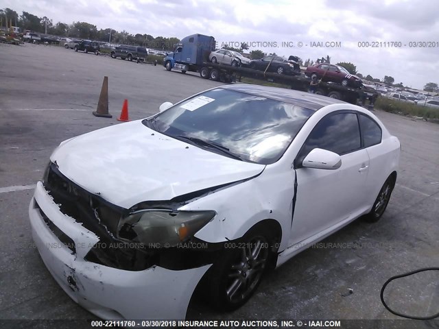 JTKDE177650007112 - 2005 TOYOTA SCION TC 白色 照片 2