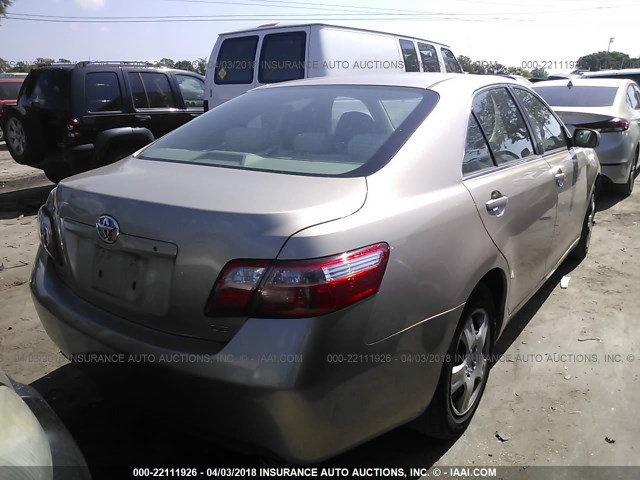 4T1BK46K37U508318 - 2007 TOYOTA CAMRY NEW GENERAT LE/XLE/SE TAN photo 4