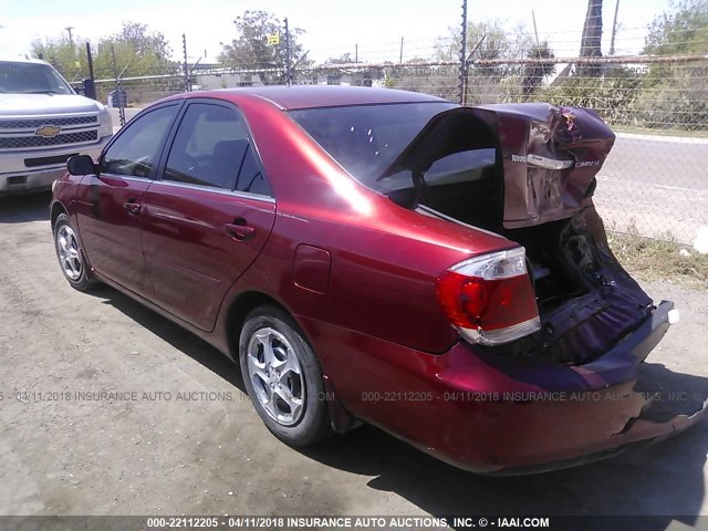 4T1BE32KX5U009990 - 2005 TOYOTA CAMRY LE/XLE/SE წითელი ფოტო 3