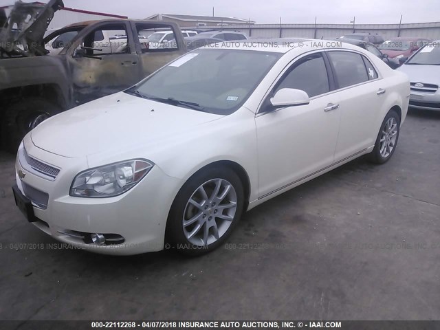 1G1ZE5E77AF141912 - 2010 CHEVROLET MALIBU LTZ WHITE photo 2