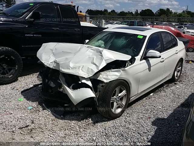 WBA3B1C54DK129256 - 2013 BMW 320 I WHITE photo 2