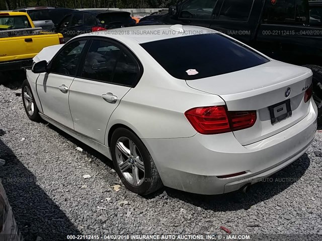 WBA3B1C54DK129256 - 2013 BMW 320 I WHITE photo 3