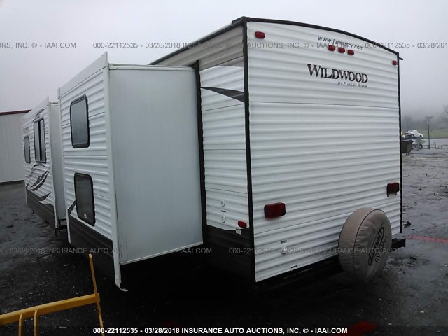 4X4TWDG23H8801684 - 2017 FOREST RIVER WILDWOOD  白色 照片 3
