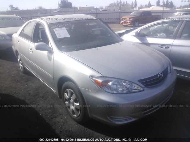 4T1BE32K14U305995 - 2004 TOYOTA CAMRY LE/XLE/SE SILVER photo 1