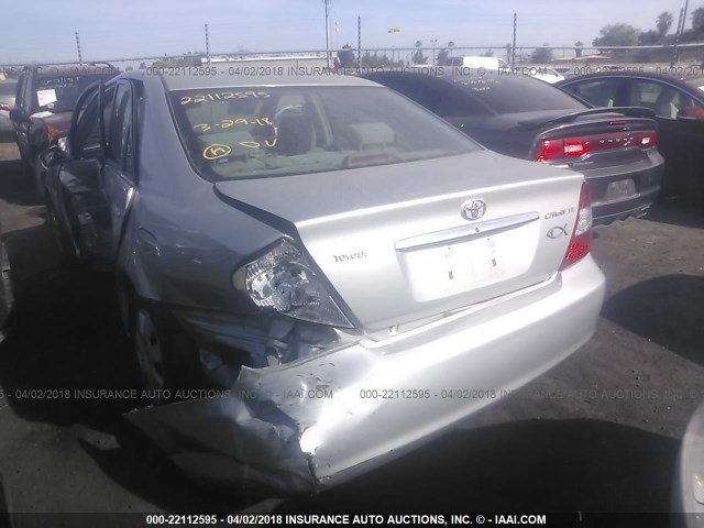 4T1BE32K14U305995 - 2004 TOYOTA CAMRY LE/XLE/SE SILVER photo 3