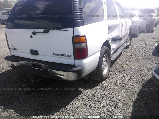 1GNEC13T6YJ106457 - 2000 CHEVROLET TAHOE C1500 WHITE photo 4