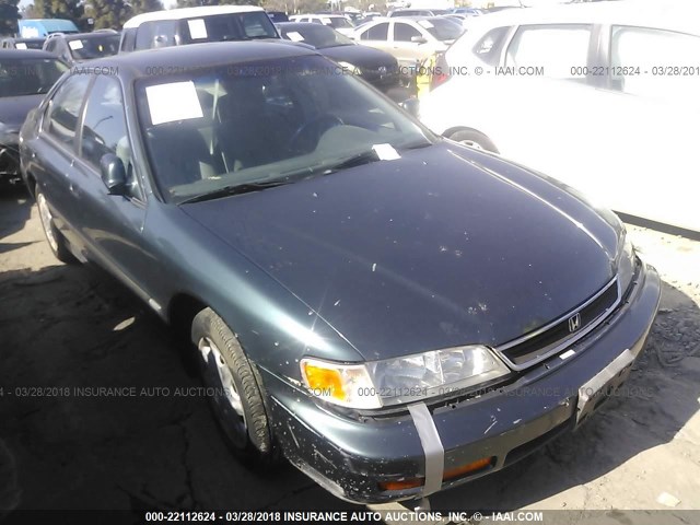 1HGCD5635TA172931 - 1996 HONDA ACCORD LX/EX GREEN photo 1