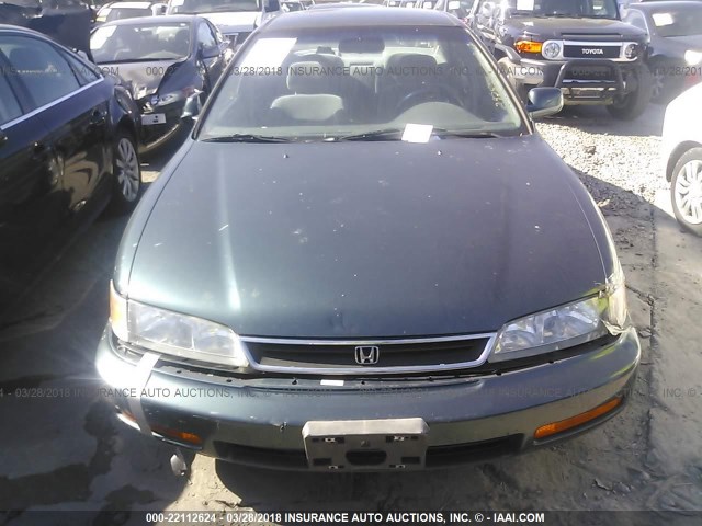 1HGCD5635TA172931 - 1996 HONDA ACCORD LX/EX GREEN photo 6