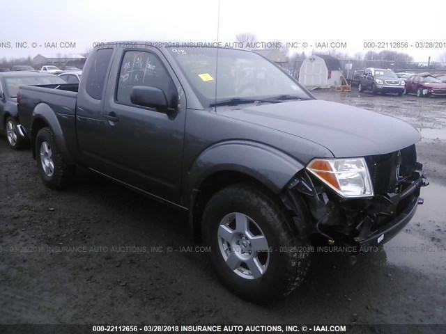 1N6AD06W48C415785 - 2008 NISSAN FRONTIER KING CAB LE/SE/OFF ROAD GRAY photo 1