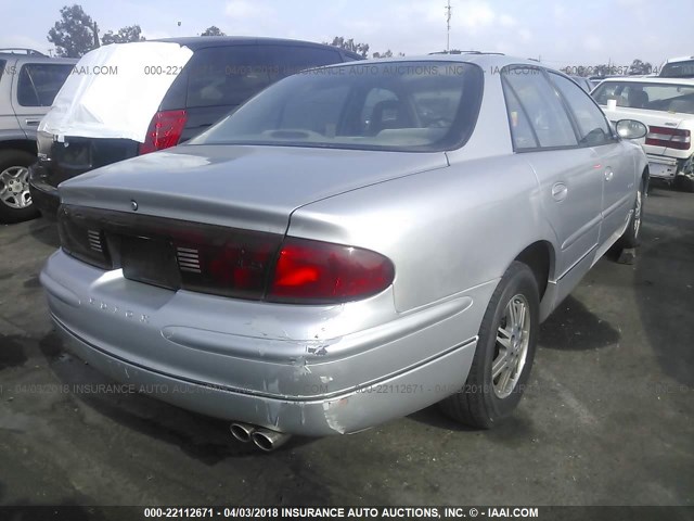 2G4WB52K711146980 - 2001 BUICK REGAL LS 银色 照片 4