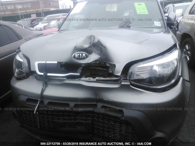 KNDJN2A22E7103601 - 2014 KIA SOUL GRAY photo 6