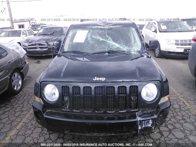 1J8FF28WX8D700196 - 2008 JEEP PATRIOT SPORT BLACK photo 6