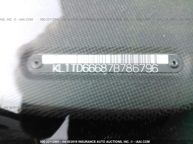KL1TD66687B786796 - 2007 CHEVROLET AVEO LS YELLOW photo 9