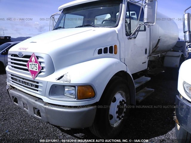 2FZACGDC05AU87322 - 2005 STERLING TRUCK ACTERRA WHITE photo 2